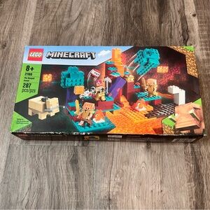 Lego Item #21168 Minecraft The Warped Forest 287 Piece Set